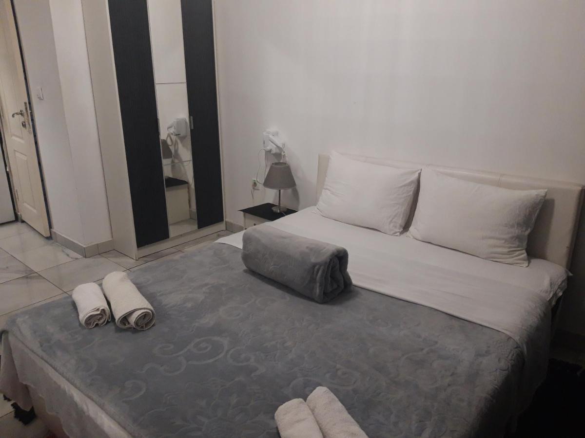 Lilishouse Prenociste Apartment เบลเกรด ภายนอก รูปภาพ